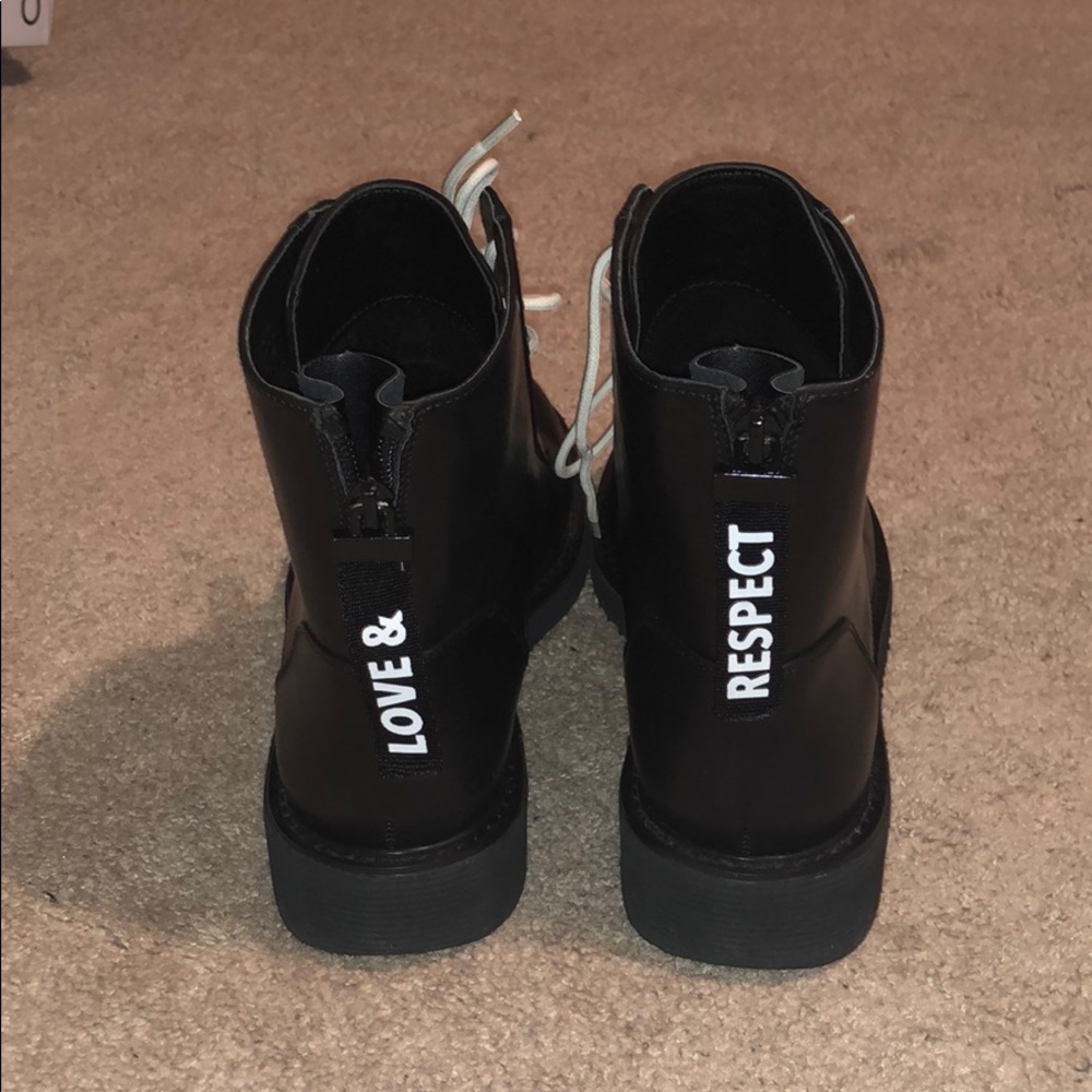 Brand new Frilawia Aldo boots